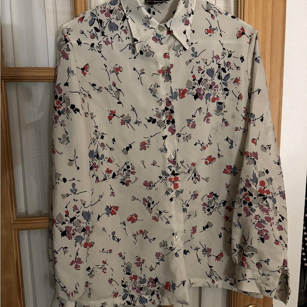 Vintage Rrruss floral blouse.